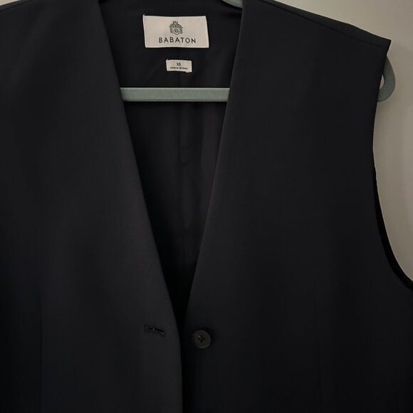 Aritzia Babaton Vest - Picture 6 of 8